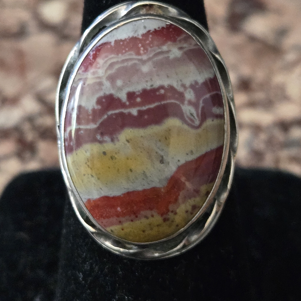 NATIVE AMERICAN STERLING SILVER/LG.AGATE STONE RING.